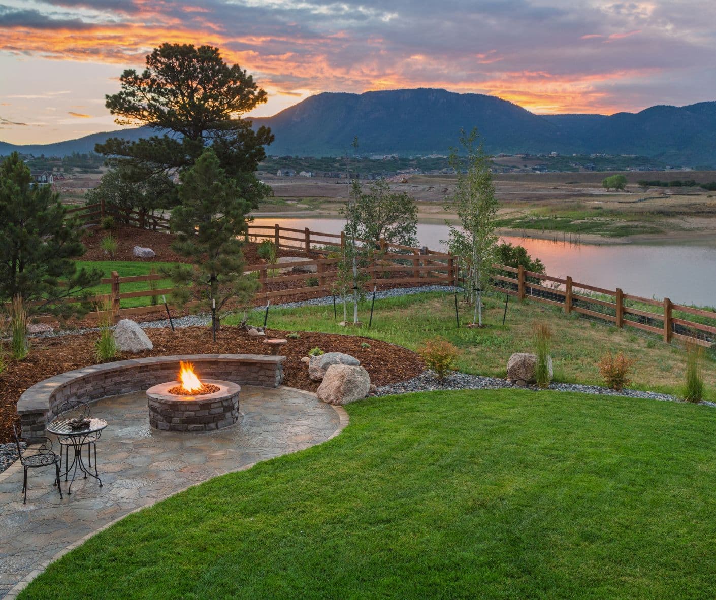 Mountain View Fire Pit - Outdoor Living Cave Creek Arizona Desert Landscaping